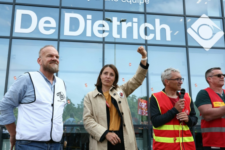 La secrétaire générale de la CGT Sophie Binet lors d'un rassemblement en soutien aux salariés du chauffagiste BDR Thermea, à Mertzwiller (Bas-Rhin), le 5 juin 2025 ( AFP / Frederick FLORIN )