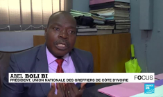 Côte d'Ivoire : les fonctionnaires, proies de choix pour les usuriers