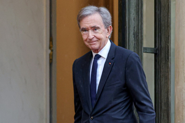 Bernard Arnault, patron de LVMH, le 5 juin 2025 à Paris ( AFP / Ludovic MARIN )