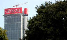 DEL VECCHIO NE POUSSE PAS GENERALI À FUSIONNER AVEC AXA