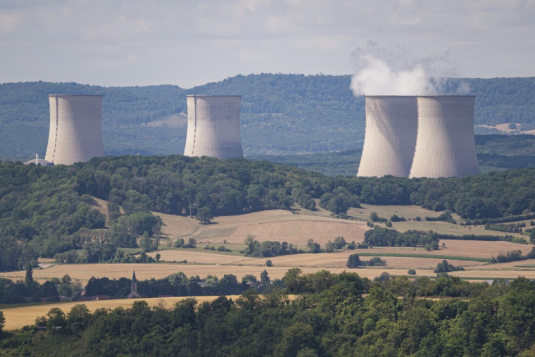 La centrale de Cattenom. ( AFP / JEAN-CHRISTOPHE VERHAEGEN )