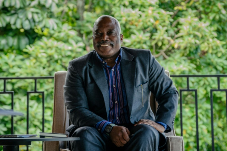 L'ex-président de la République démocratique du Congo (RDC), Joseph Kabila, participe à une rencontre avec des responsables de différentes confessions religieuses dans l'une de ses résidences à Goma, le 29 mai 2025 ( AFP / Jospin Mwisha )