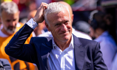 Didier Deschamps : « Bien sûr, l’Espagne est favorite »