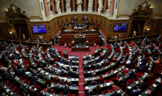 Vote sur le projet de loi de finances 2026 au Sénat français à Paris