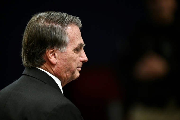 L'ancien président brésilien Jair Bolsonaro lors d'une séance de la Cour suprême brésilienne, à Brasilia, le 9 juin 2025 ( AFP / EVARISTO SA )