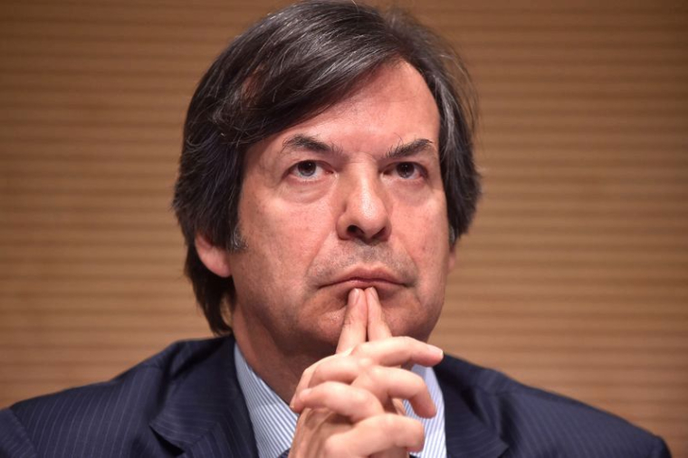 FEU VERT PROBABLE D'INTESA À UN PRÊT GARANTI PAR L'ETAT POUR FCA