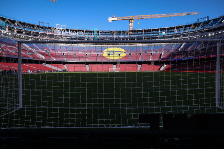 La réouverture de la tribune nord du Camp Nou encore retardée ?