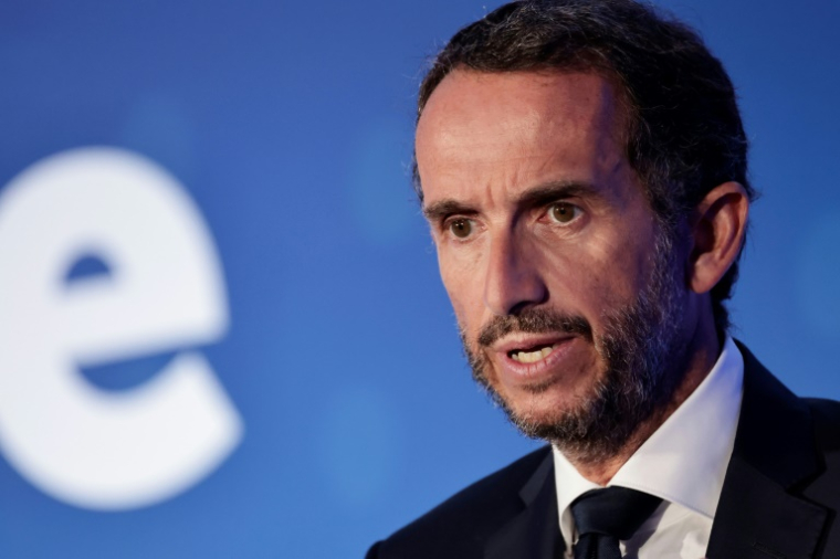 Le PDG de Carrefour, Alexandre Bompard, le 22 mai 2026 à Massy, près de Paris ( AFP / STEPHANE DE SAKUTIN )