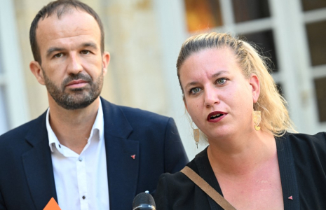 Manuel Bompard et Mathilde Panot à Paris, le 15 septembre 2023. ( AFP / BERTRAND GUAY )