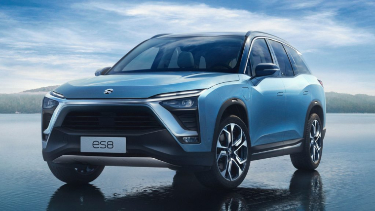 Nio ES8
