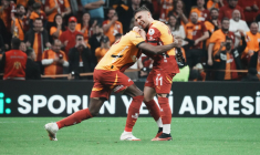Galatasaray garnit son armoire à trophées