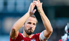 On peut parler d'âge avec Harry Kane, sans problème