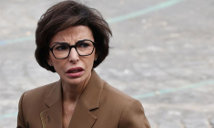 Rachida Dati arrive lors du défilé du 14 juillet