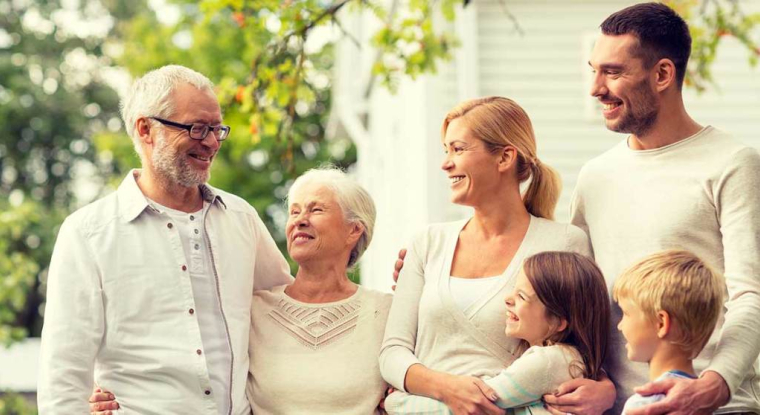 Il faut déclarer le prêt à la recette des impôt, sinon il sera considérer comme une donation.(© Adobestock)