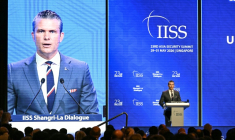 Le secrétaire américain à la Défense, Pete Hegseth, le 30 mai 2026 au Dialogue Shangri-La à Singapour ( AFP / JAM STA ROSA )
