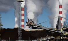 La crise énergétique alimente la politique du "tout brûler" et suscite des préoccupations sanitaires en Europe centrale