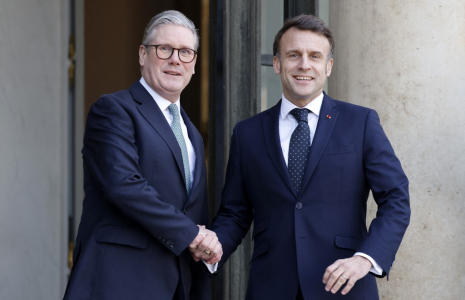 Le président français Emmanuel Macron et le Premier ministre britannique Keir Starmer à Paris le 17 février 2025. ( AFP / LUDOVIC MARIN )