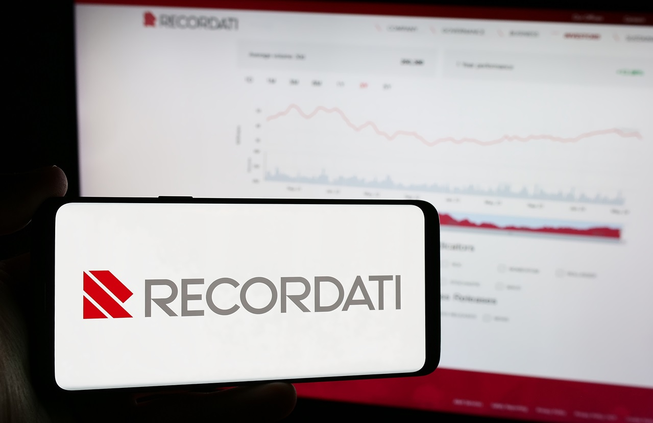 Le logo du laboratoire italien Recordati. (crédit : Adobe Stock)