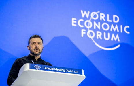 Volodymyr Zelensky à Davos, en Suisse, le 21 janvier 2025. ( AFP / FABRICE COFFRINI )
