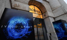 IVECO, DÉSORMAIS INDÉPENDANT, SOUFFRE POUR SES DÉBUTS EN BOURSE