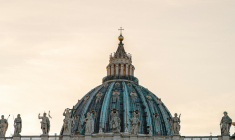 La coupole de la basilique saint Pierre (Crédits: Unsplash - gaspi the artist)