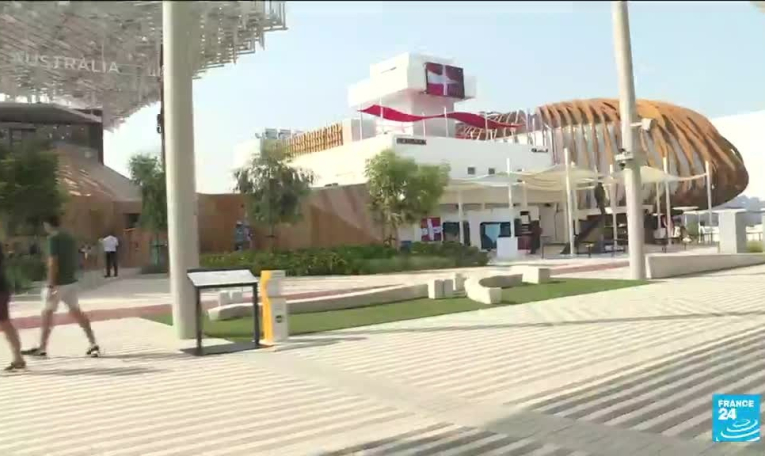 Exposition universelle de Dubaï : à la rencontre d'une famille émiratie
