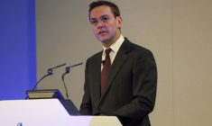 JAMES MURDOCH BIEN PLACÉ POUR REMPLACER MUSK COMME PDT DE TESLA