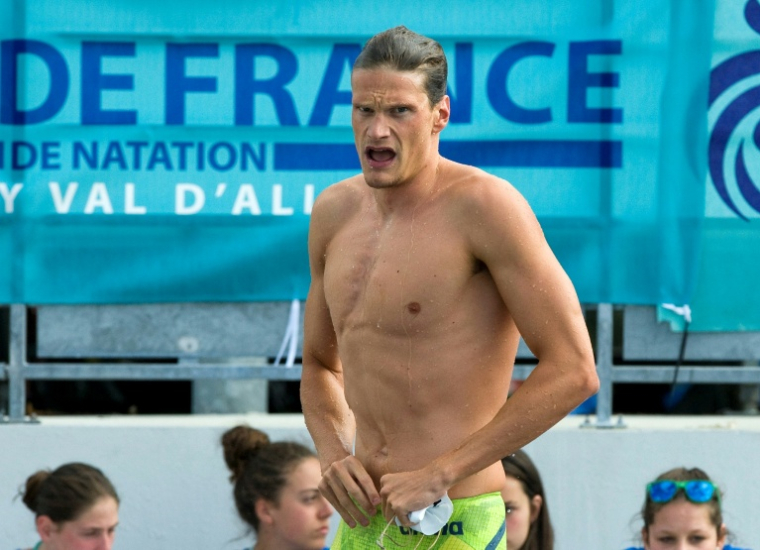 Yannick Agnel, le 3 juillet 2016 lors d'une compétition à Bellerive-sur-Allier, dans l'Allier ( AFP / Thierry Zoccolan )
