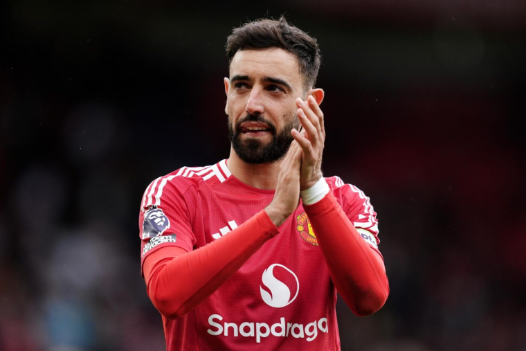 Bruno Fernandes recale Al-Hilal et va rester fidèle à Manchester United