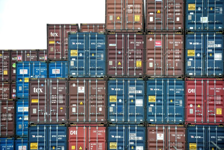 Conteneurs dans le port de San Pedro, en Californie