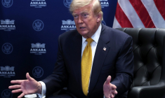Le président américain Donald Trump lors d'une rencontre avec le secrétaire général de l'Otan, Mark Rutte, en marge du sommet de l'Otan à Ankara, le 8 juillet 2026 en Turquie ( POOL / Filip SINGER )