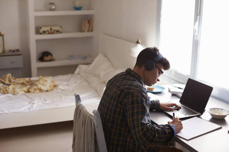 Logement étudiant : n'oubliez pas l'assurance habitation / iStock.com - monkeybusinessimages