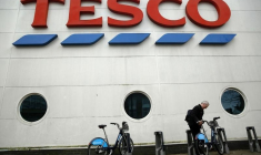 TESCO AUGMENTE SA PART DE MARCHÉ POUR LA PREMIÈRE FOIS DEPUIS 2011