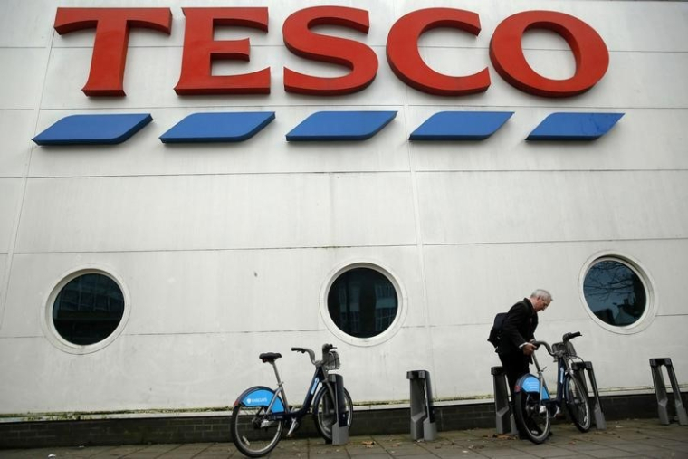 TESCO AUGMENTE SA PART DE MARCHÉ POUR LA PREMIÈRE FOIS DEPUIS 2011
