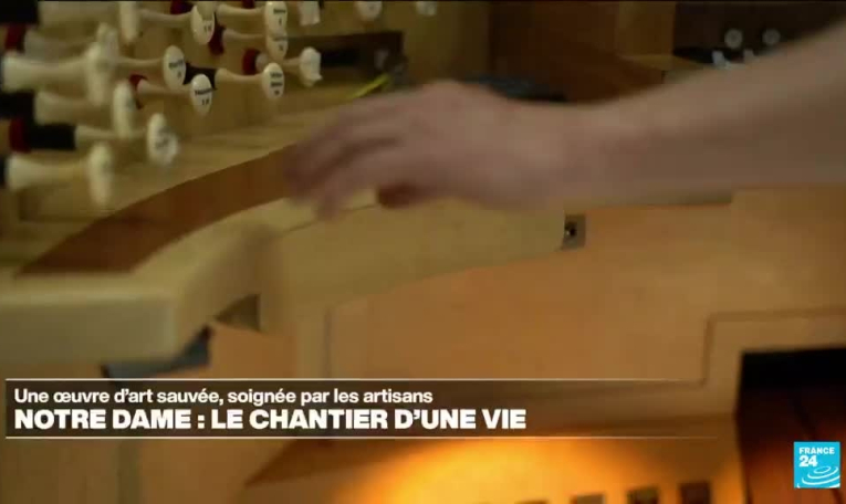 Notre-Dame de Paris : à la rencontre des artisans qui ont restauré la cathédrale