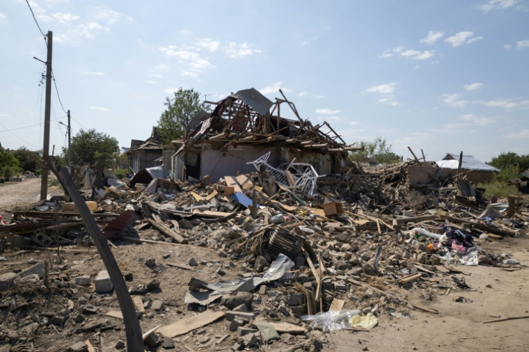 La maison détruite de la famille Voronov, lors d'une frappe russe, à Kryvyi Rig dans le centre de l'Ukraine, le 3 août 2026 ( AFP / Serhii Okunev )