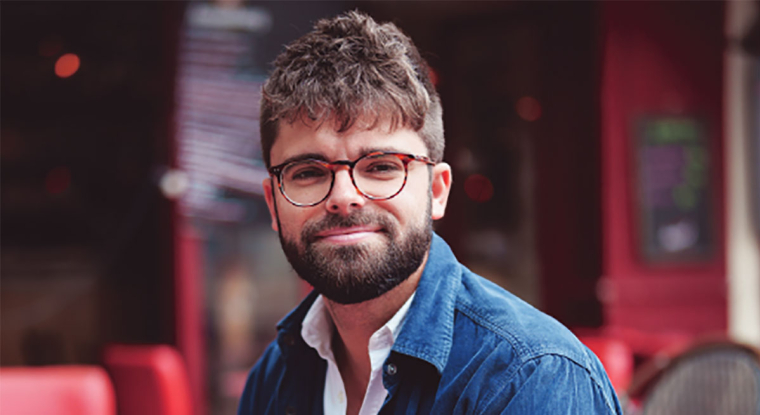 Raphaël LLorca, expert associé à la Fondation Jean Jaurès. (© Mathieu Delmestre)