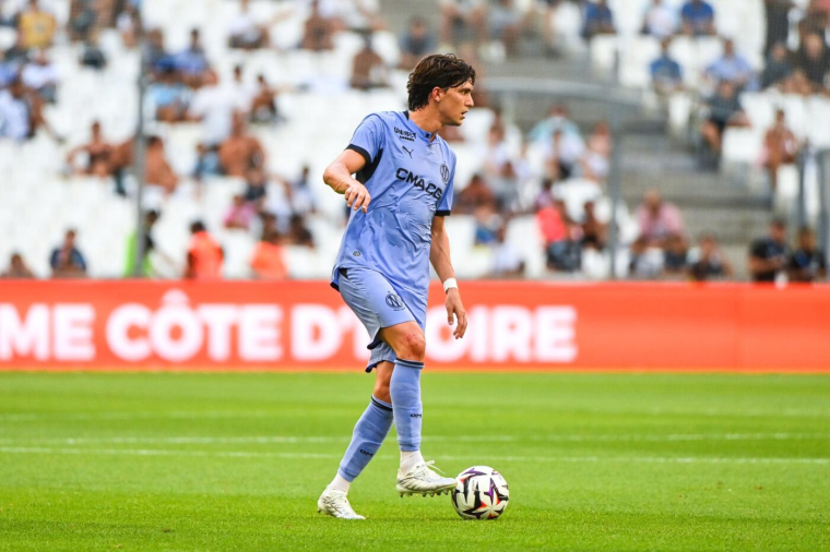 Leonardo Balerdi rejoint la Roma