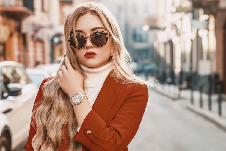 La montre femme est un vrai bijou qui traverse le temps sans se démoder. crédit photo : Shutterstock