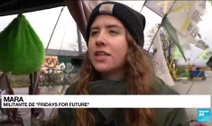 À Lützerath, le combat de militants écologistes contre la réouverture d'une centrale à charbon