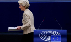 Photo d'archives de la présidente de la Commission européenne Ursula von der Leyen au Parlement européen à Strasbourg