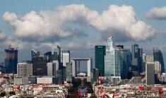 LA FRANCE PRÉVOIT D'ÉMETTRE À NOUVEAU 260 MILLIARDS D'EUROS DE DETTES EN 2022, ANNONCE L'AGENCE FRANCE TRÉSOR