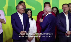 Présidentielle au Brésil : Flavio Bolsonaro crée la surprise en devançant Lula
