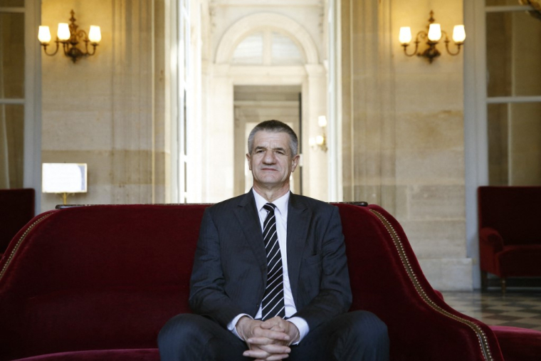 Jean Lassalle à Paris, le 18 mars 2016. ( AFP / PATRICK KOVARIK )