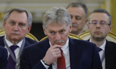 Dmitri Peskov à Moscou, en Russie, le 8 mai 2024. ( POOL / EVGENIA NOVOZHENINA )