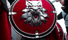 Des Vikings écossais défilent dans les rues pour les festivités d'Up Helly Aa