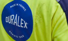 Logo de l'entreprise à l'usine Duralex de La Chapelle-Saint-Mesmin, près d'Orléans (Loiret) le 31 juillet 2024. ( POOL / GUILLAUME SOUVANT )