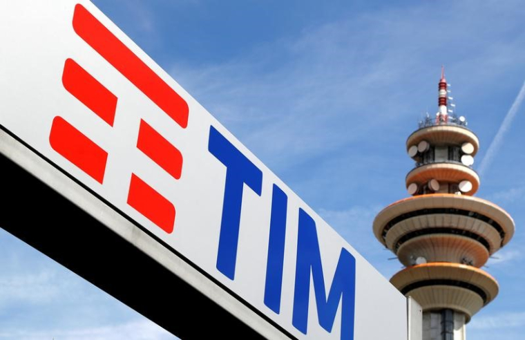 TELECOM ITALIA A RENOUÉ AVEC LE BÉNÉFICE EN 2016
