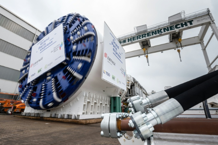 L'un des tunneliers construits par le groupe allemand Herrenknecht pour le Grand Paris Express, le 20 mai 2019 à à Schwanau, en Allemagne ( AFP / PATRICK HERTZOG )