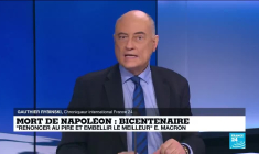 En clair-obscur, la Emmanuel Macron commémore les 200 ans de la mort de Napoléon